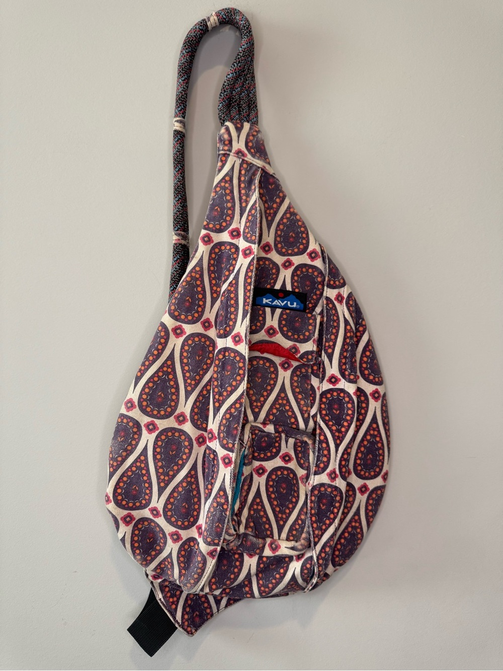KAVU Rope Sling Bag Paisley Boho Crossbody Backpack Travel Festival